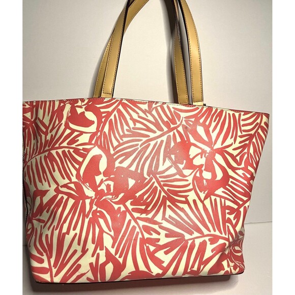 Kate Spade tote coral leaf pattern - Picture 3 of 10